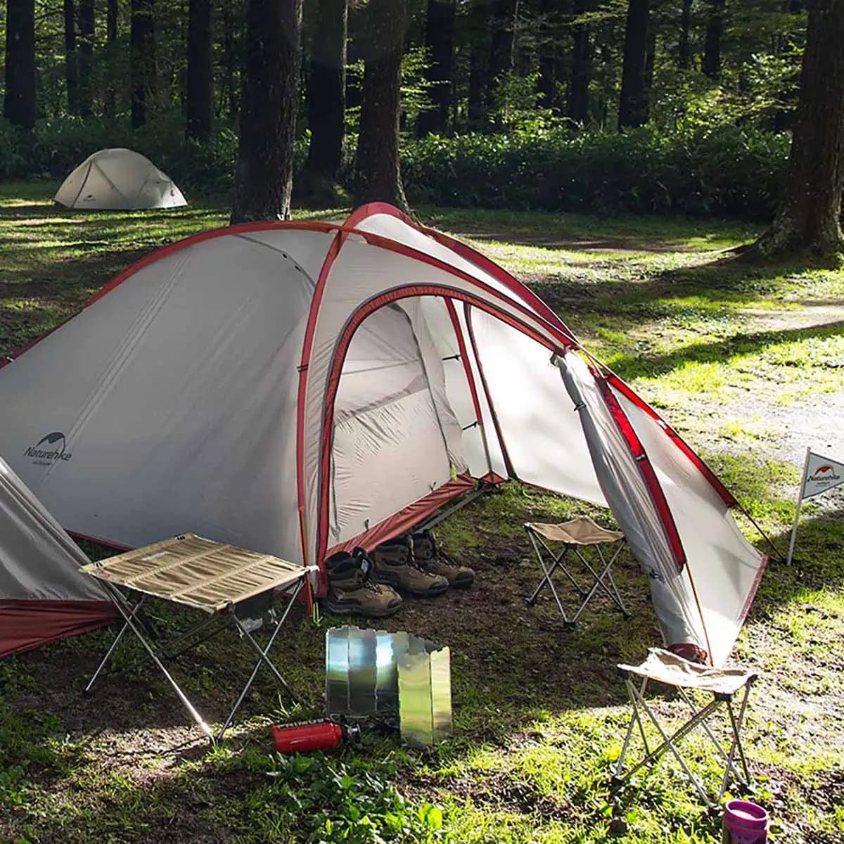 Naturehike 3-4 People Camping Tent - 4 man Grey/Red