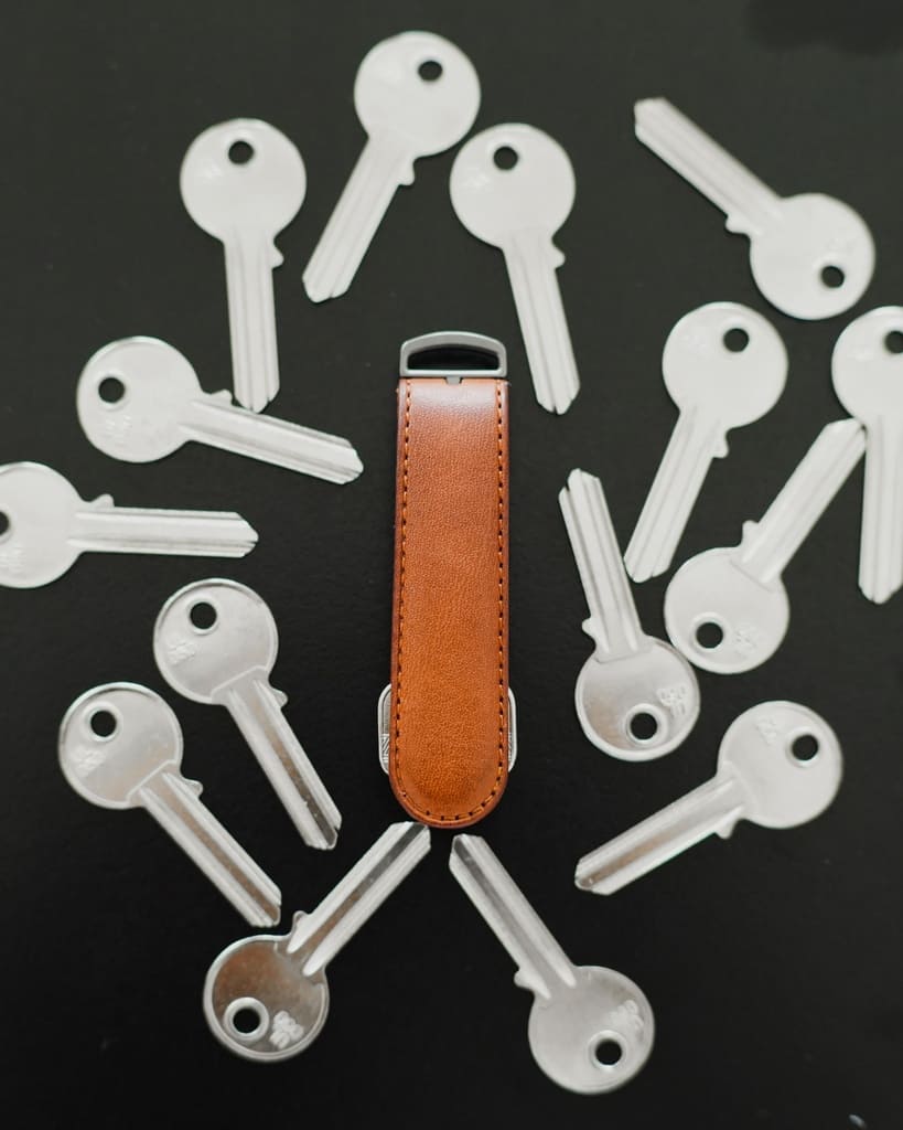 Jibbon Key with Multi-Tool - Tan